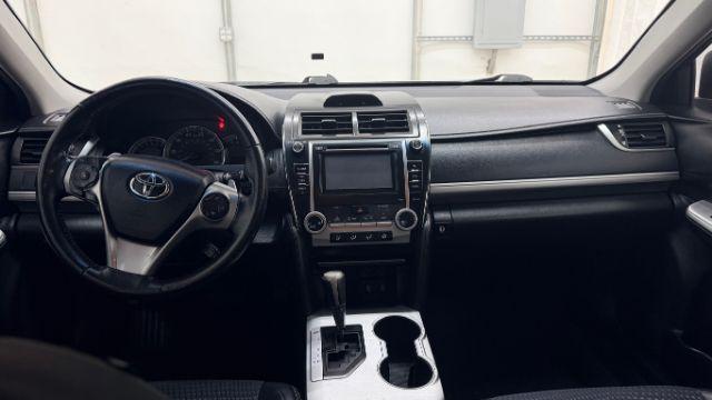 2012 Silver Toyota Camry SE (4T1BF1FK0CU) with an 2.5L I-4 DOHC engine, located at 1806 Veterans Memorial Hwy SW, Austell, GA, 30168, (770) 944-9558, 33.817959, -84.606987 - Photo#15