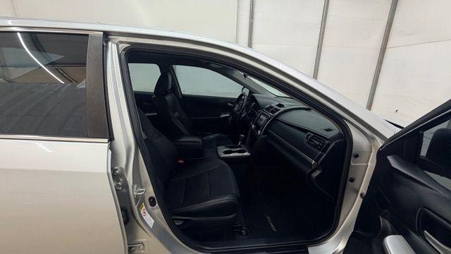 2012 Silver Toyota Camry SE (4T1BF1FK0CU) with an 2.5L I-4 DOHC engine, located at 1806 Veterans Memorial Hwy SW, Austell, GA, 30168, (770) 944-9558, 33.817959, -84.606987 - Photo#17