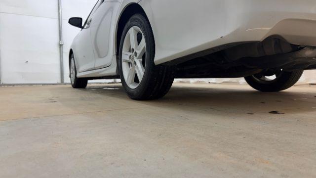 2012 Silver Toyota Camry SE (4T1BF1FK0CU) with an 2.5L I-4 DOHC engine, located at 1806 Veterans Memorial Hwy SW, Austell, GA, 30168, (770) 944-9558, 33.817959, -84.606987 - Photo#21