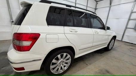 2012 White Mercedes-Benz GLK 350 GLK (WDCGG5GB9CF) , located at 1806 Veterans Memorial Hwy SW, Austell, GA, 30168, (770) 944-9558, 33.817959, -84.606987- Photo#7