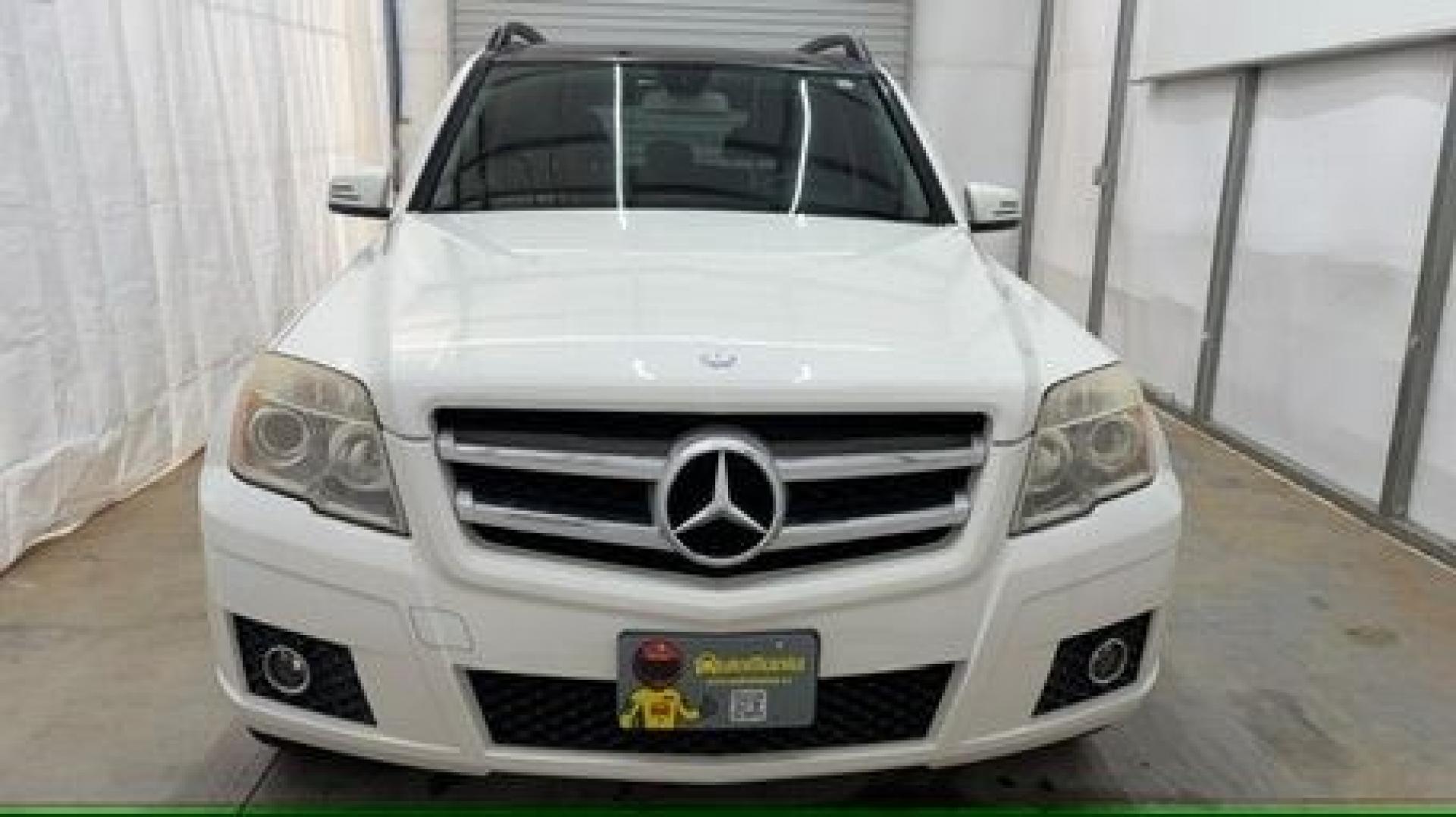 2012 White Mercedes-Benz GLK 350 GLK (WDCGG5GB9CF) , located at 1806 Veterans Memorial Hwy SW, Austell, GA, 30168, (770) 944-9558, 33.817959, -84.606987- Photo#10
