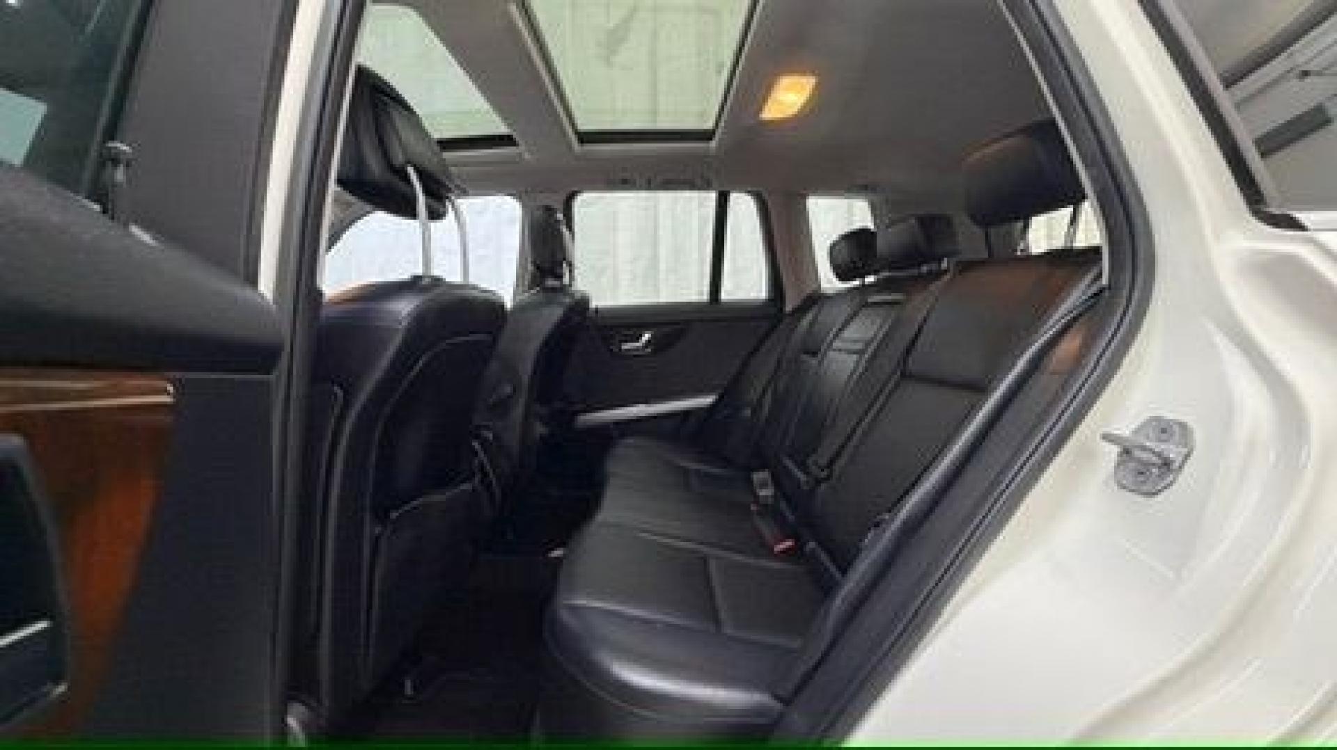2012 White Mercedes-Benz GLK 350 GLK (WDCGG5GB9CF) , located at 1806 Veterans Memorial Hwy SW, Austell, GA, 30168, (770) 944-9558, 33.817959, -84.606987- Photo#15