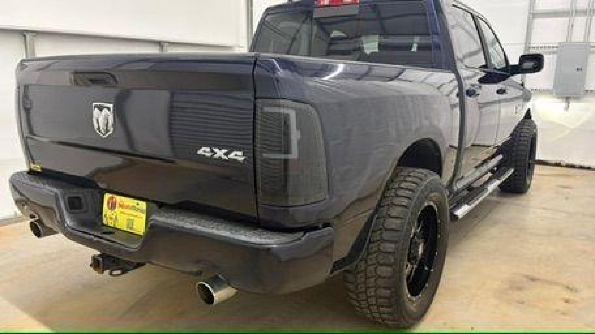 2013 Blue Ram 1500 Sport (1C6RR7MT4DS) with an HEMI 5.7L V-8 variable valve control engine, located at 1806 Veterans Memorial Hwy SW, Austell, GA, 30168, (770) 944-9558, 33.817959, -84.606987 - Photo#5