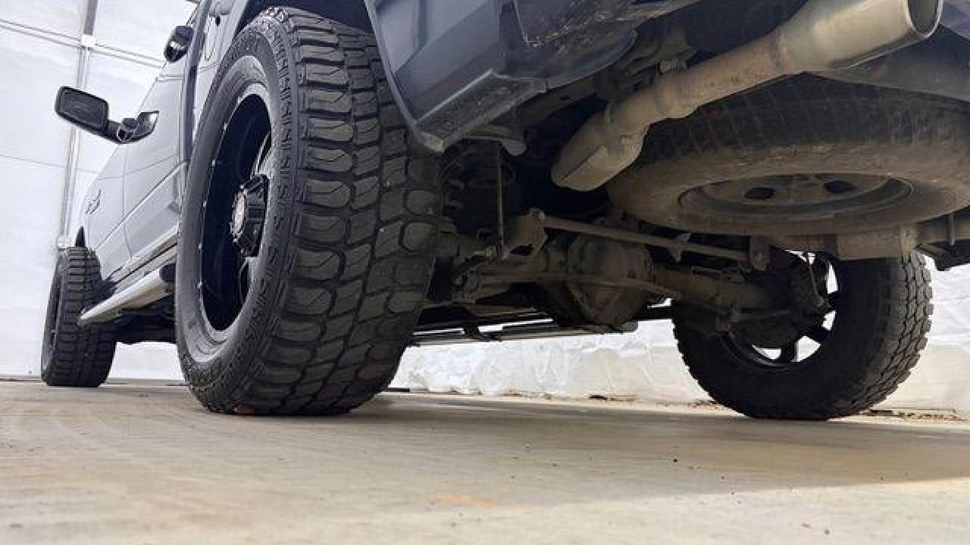 2013 Blue Ram 1500 Sport (1C6RR7MT4DS) with an HEMI 5.7L V-8 variable valve control engine, located at 1806 Veterans Memorial Hwy SW, Austell, GA, 30168, (770) 944-9558, 33.817959, -84.606987 - Photo#19