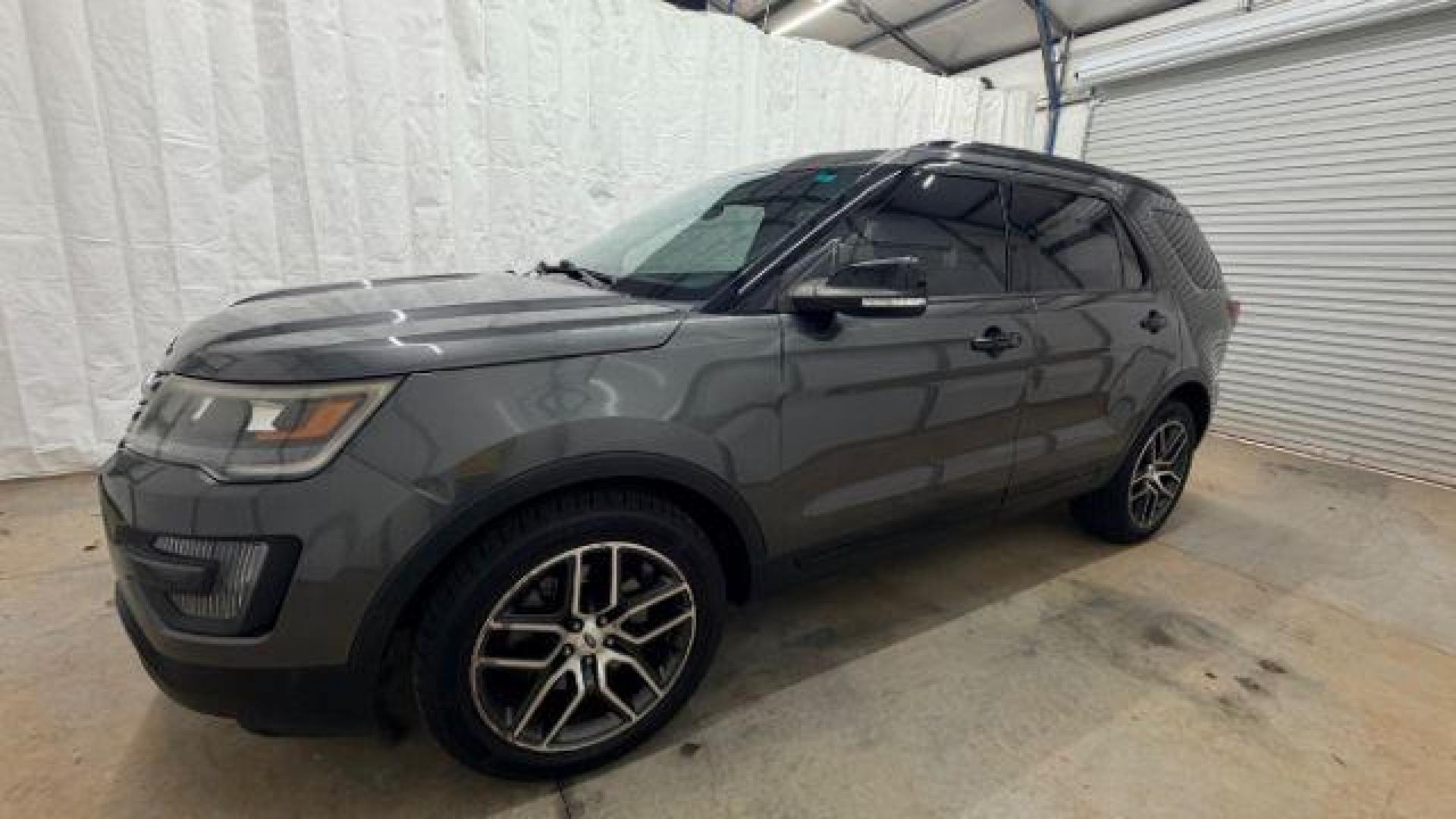 2016 Gray Ford Explorer Sport (1FM5K8GT7GG) with an EcoBoost 3.5L V-6 gasoline direct injection engine, located at 1806 Veterans Memorial Hwy SW, Austell, GA, 30168, (770) 944-9558, 33.817959, -84.606987 - Photo#1