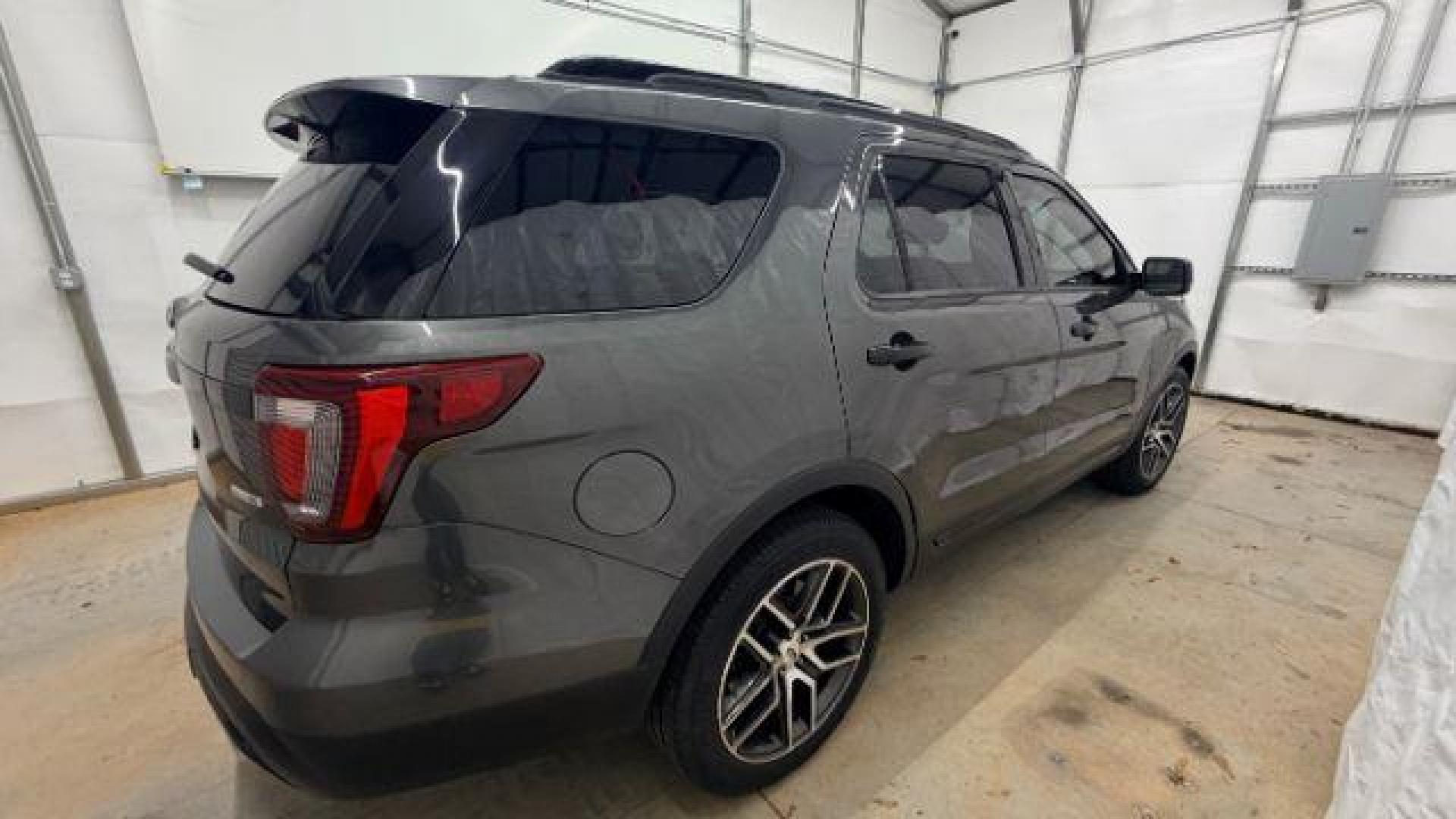 2016 Gray Ford Explorer Sport (1FM5K8GT7GG) with an EcoBoost 3.5L V-6 gasoline direct injection engine, located at 1806 Veterans Memorial Hwy SW, Austell, GA, 30168, (770) 944-9558, 33.817959, -84.606987 - Photo#6