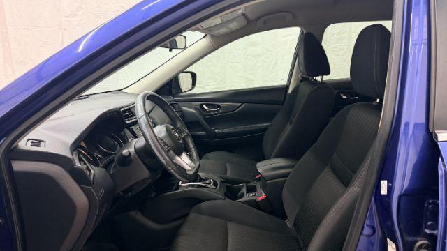 2017 Blue Nissan Rogue SV (KNMAT2MT7HP) with an 2.5L I-4 DOHC engine, located at 1806 Veterans Memorial Hwy SW, Austell, GA, 30168, (770) 944-9558, 33.817959, -84.606987 - Photo#12