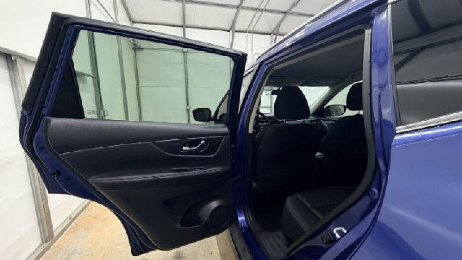 2017 Blue Nissan Rogue SV (KNMAT2MT7HP) with an 2.5L I-4 DOHC engine, located at 1806 Veterans Memorial Hwy SW, Austell, GA, 30168, (770) 944-9558, 33.817959, -84.606987 - Photo#14