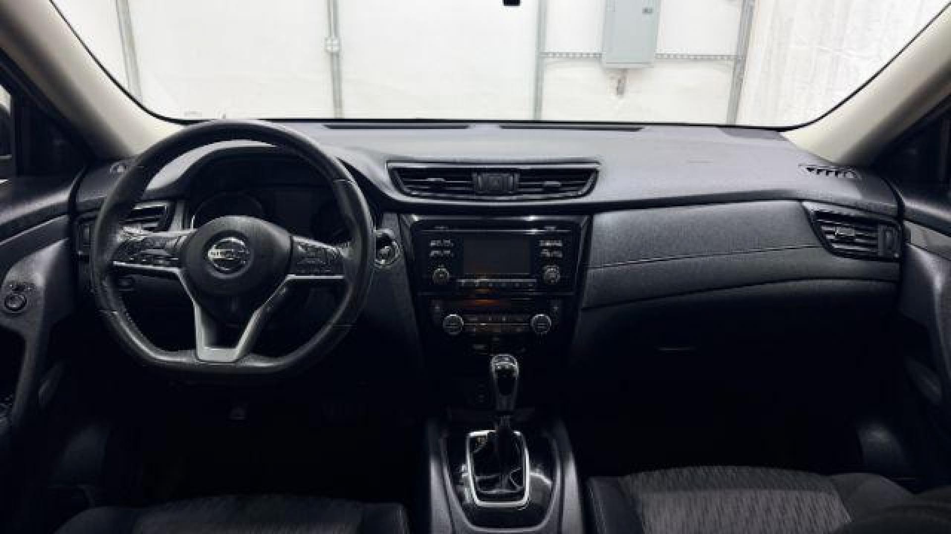 2017 Blue Nissan Rogue SV (KNMAT2MT7HP) with an 2.5L I-4 DOHC engine, located at 1806 Veterans Memorial Hwy SW, Austell, GA, 30168, (770) 944-9558, 33.817959, -84.606987 - Photo#16