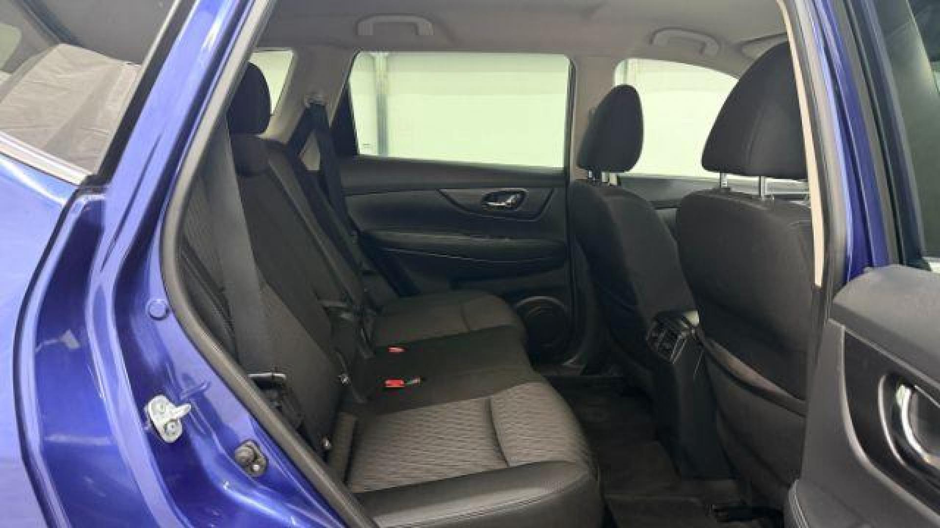 2017 Blue Nissan Rogue SV (KNMAT2MT7HP) with an 2.5L I-4 DOHC engine, located at 1806 Veterans Memorial Hwy SW, Austell, GA, 30168, (770) 944-9558, 33.817959, -84.606987 - Photo#18