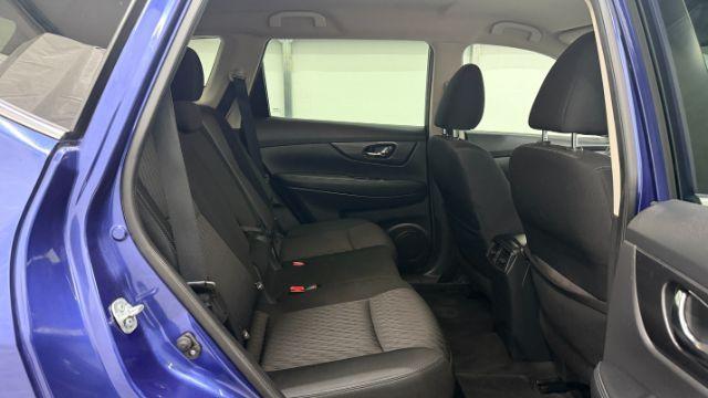 2017 Blue Nissan Rogue SV (KNMAT2MT7HP) with an 2.5L I-4 DOHC engine, located at 1806 Veterans Memorial Hwy SW, Austell, GA, 30168, (770) 944-9558, 33.817959, -84.606987 - Photo#18