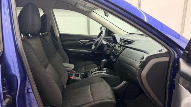 2017 Blue Nissan Rogue SV (KNMAT2MT7HP) with an 2.5L I-4 DOHC engine, located at 1806 Veterans Memorial Hwy SW, Austell, GA, 30168, (770) 944-9558, 33.817959, -84.606987 - Photo#20