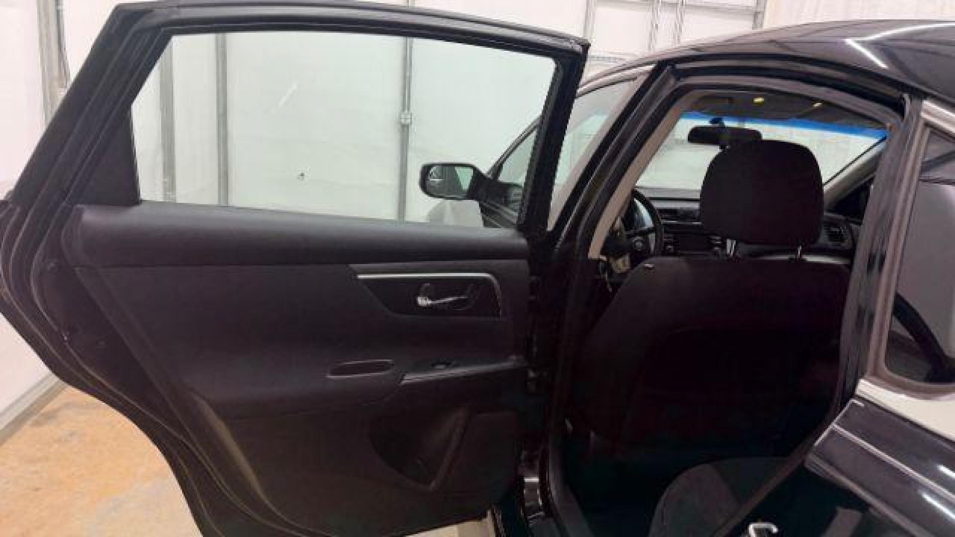 2014 Black Nissan Altima 2.5 S (1N4AL3AP9EC) with an 2.5L I-4 DOHC engine, located at 1806 Veterans Memorial Hwy SW, Austell, GA, 30168, (770) 944-9558, 33.817959, -84.606987 - Photo#13