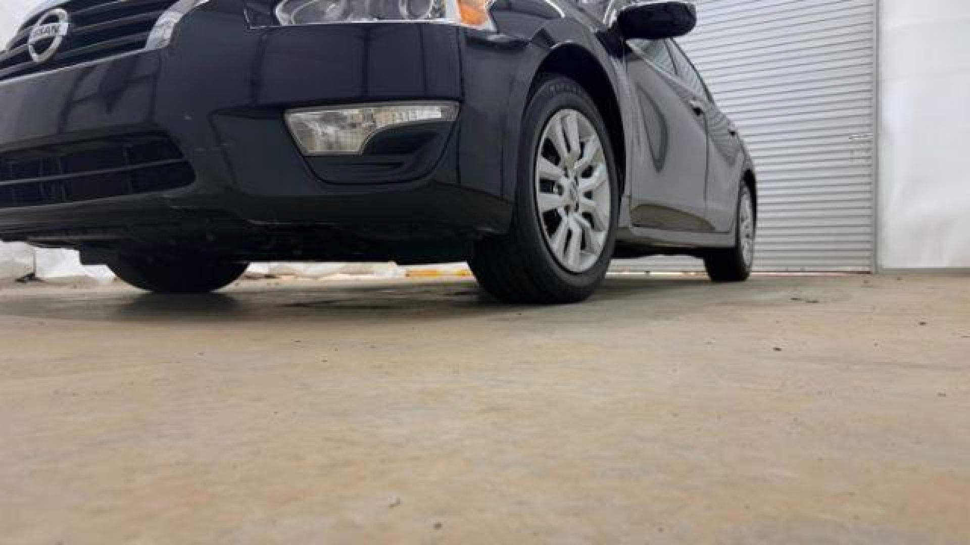 2014 Black Nissan Altima 2.5 S (1N4AL3AP9EC) with an 2.5L I-4 DOHC engine, located at 1806 Veterans Memorial Hwy SW, Austell, GA, 30168, (770) 944-9558, 33.817959, -84.606987 - Photo#19