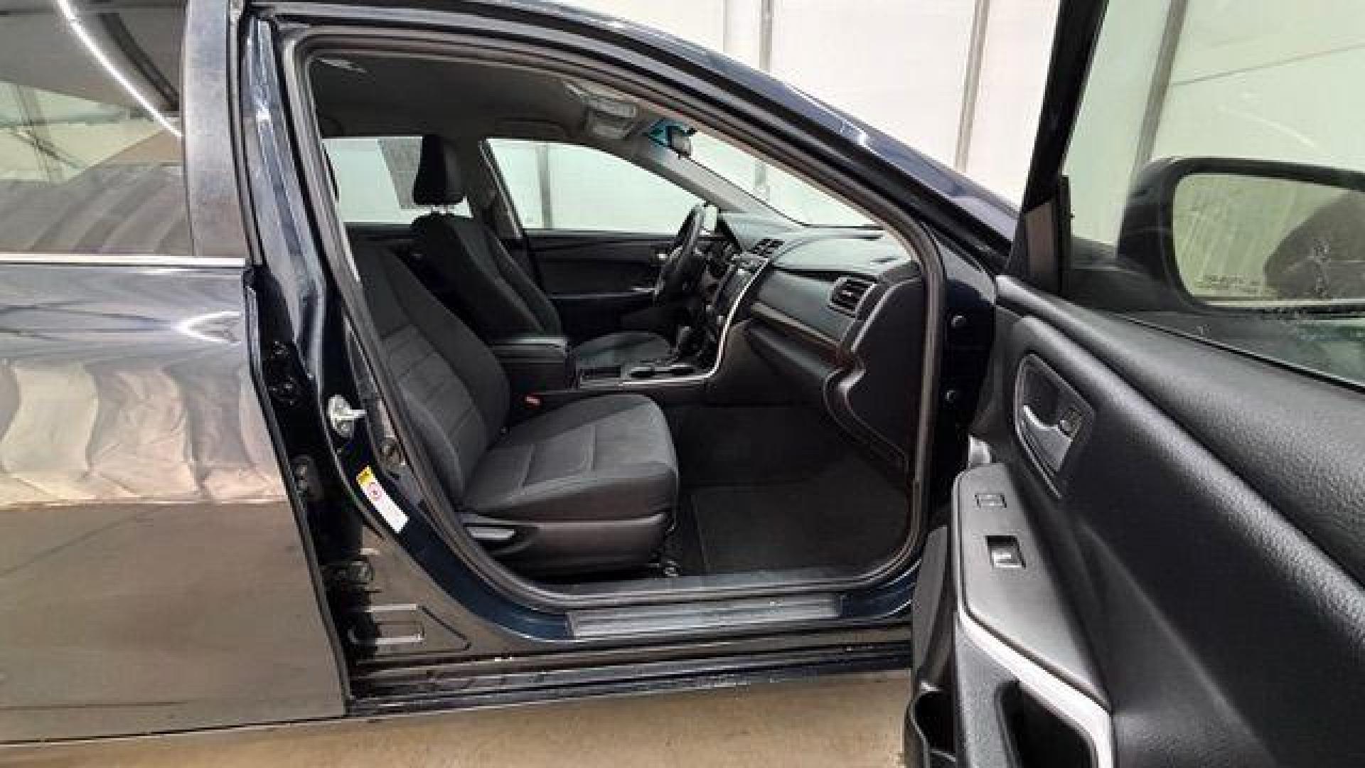 2017 Blue Toyota Camry LE (4T1BF1FKXHU) with an 2.5L I-4 DOHC engine, located at 1806 Veterans Memorial Hwy SW, Austell, GA, 30168, (770) 944-9558, 33.817959, -84.606987- Photo#17
