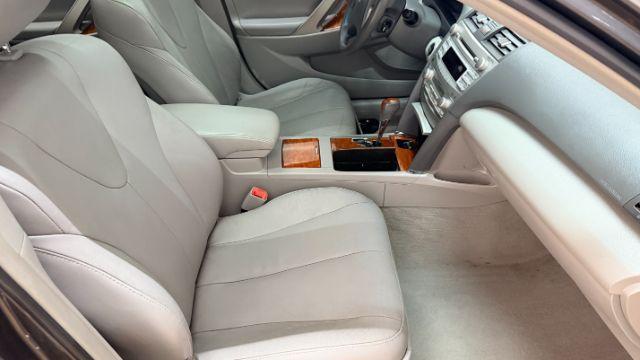 2011 Gray Toyota Camry XLE (4T4BF3EK5BR) with an 2.5L I-4 DOHC engine, located at 1806 Veterans Memorial Hwy SW, Austell, GA, 30168, (770) 944-9558, 33.817959, -84.606987 - Photo#20