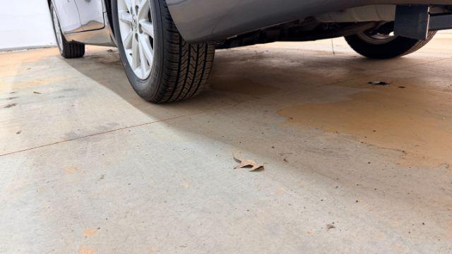 2011 Gray Toyota Camry XLE (4T4BF3EK5BR) with an 2.5L I-4 DOHC engine, located at 1806 Veterans Memorial Hwy SW, Austell, GA, 30168, (770) 944-9558, 33.817959, -84.606987 - Photo#23