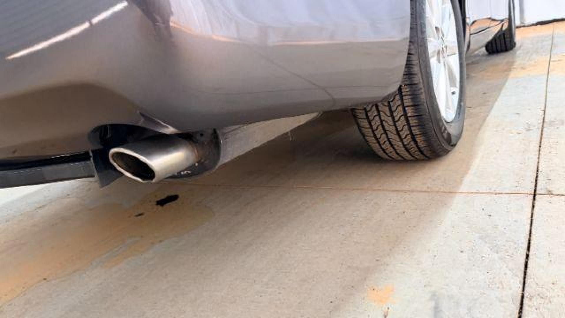 2011 Gray Toyota Camry XLE (4T4BF3EK5BR) with an 2.5L I-4 DOHC engine, located at 1806 Veterans Memorial Hwy SW, Austell, GA, 30168, (770) 944-9558, 33.817959, -84.606987 - Photo#24