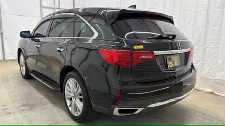 2017 Black Acura MDX w/Technology Package (5FRYD4H54HB) with an 3.5L V-6 gasoline direct injection engine, located at 1806 Veterans Memorial Hwy SW, Austell, GA, 30168, (770) 944-9558, 33.817959, -84.606987- Photo#3