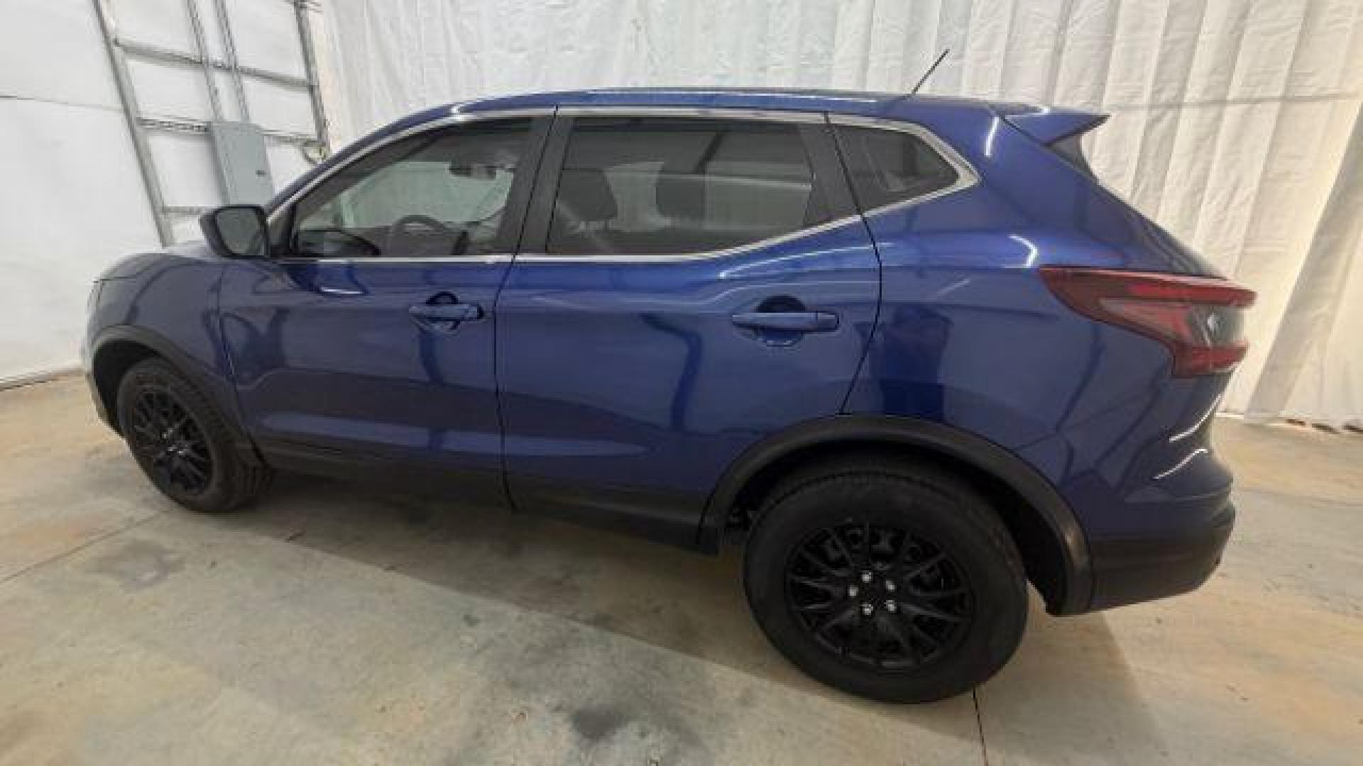 2020 Blue Nissan Rogue Sport S AWD Xtronic CVT (JN1BJ1CW0LW) with an 2L I-4 gasoline direct injection engine, located at 1806 Veterans Memorial Hwy SW, Austell, GA, 30168, (770) 944-9558, 33.817959, -84.606987 - Photo#2