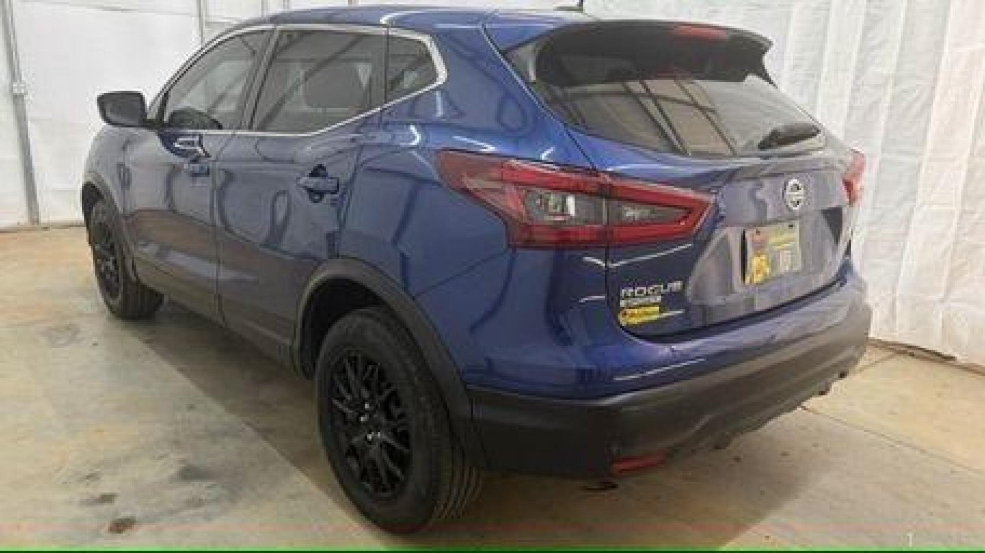 2020 Blue Nissan Rogue Sport S AWD Xtronic CVT (JN1BJ1CW0LW) with an 2L I-4 gasoline direct injection engine, located at 1806 Veterans Memorial Hwy SW, Austell, GA, 30168, (770) 944-9558, 33.817959, -84.606987 - Photo#3