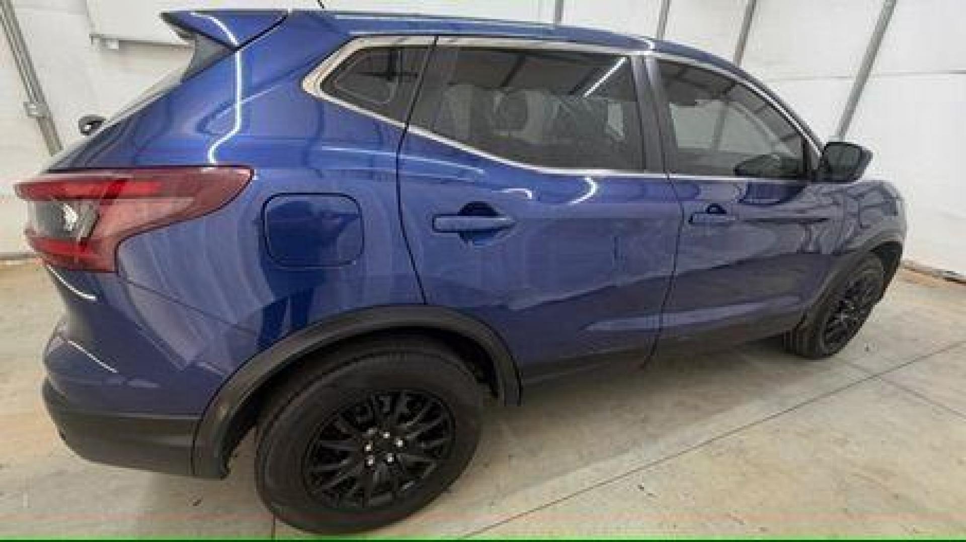 2020 Blue Nissan Rogue Sport S AWD Xtronic CVT (JN1BJ1CW0LW) with an 2L I-4 gasoline direct injection engine, located at 1806 Veterans Memorial Hwy SW, Austell, GA, 30168, (770) 944-9558, 33.817959, -84.606987 - Photo#6