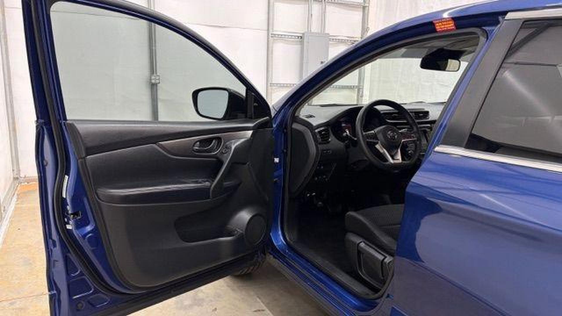 2020 Blue Nissan Rogue Sport S AWD Xtronic CVT (JN1BJ1CW0LW) with an 2L I-4 gasoline direct injection engine, located at 1806 Veterans Memorial Hwy SW, Austell, GA, 30168, (770) 944-9558, 33.817959, -84.606987 - Photo#10
