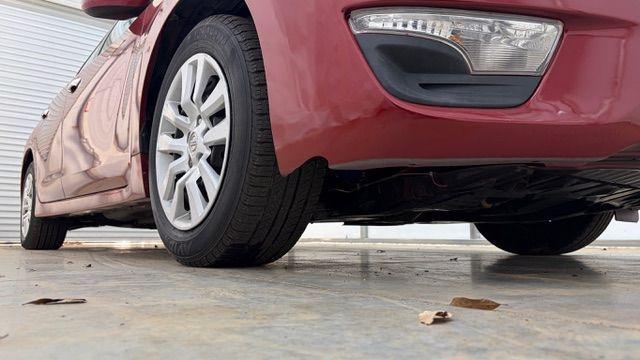 2013 RED Nissan Altima 2.5 S (1N4AL3AP1DN) with an 2.5L I-4 DOHC engine, located at 1806 Veterans Memorial Hwy SW, Austell, GA, 30168, (770) 944-9558, 33.817959, -84.606987 - Photo#18