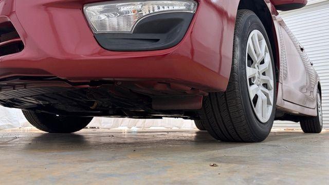 2013 RED Nissan Altima 2.5 S (1N4AL3AP1DN) with an 2.5L I-4 DOHC engine, located at 1806 Veterans Memorial Hwy SW, Austell, GA, 30168, (770) 944-9558, 33.817959, -84.606987 - Photo#19