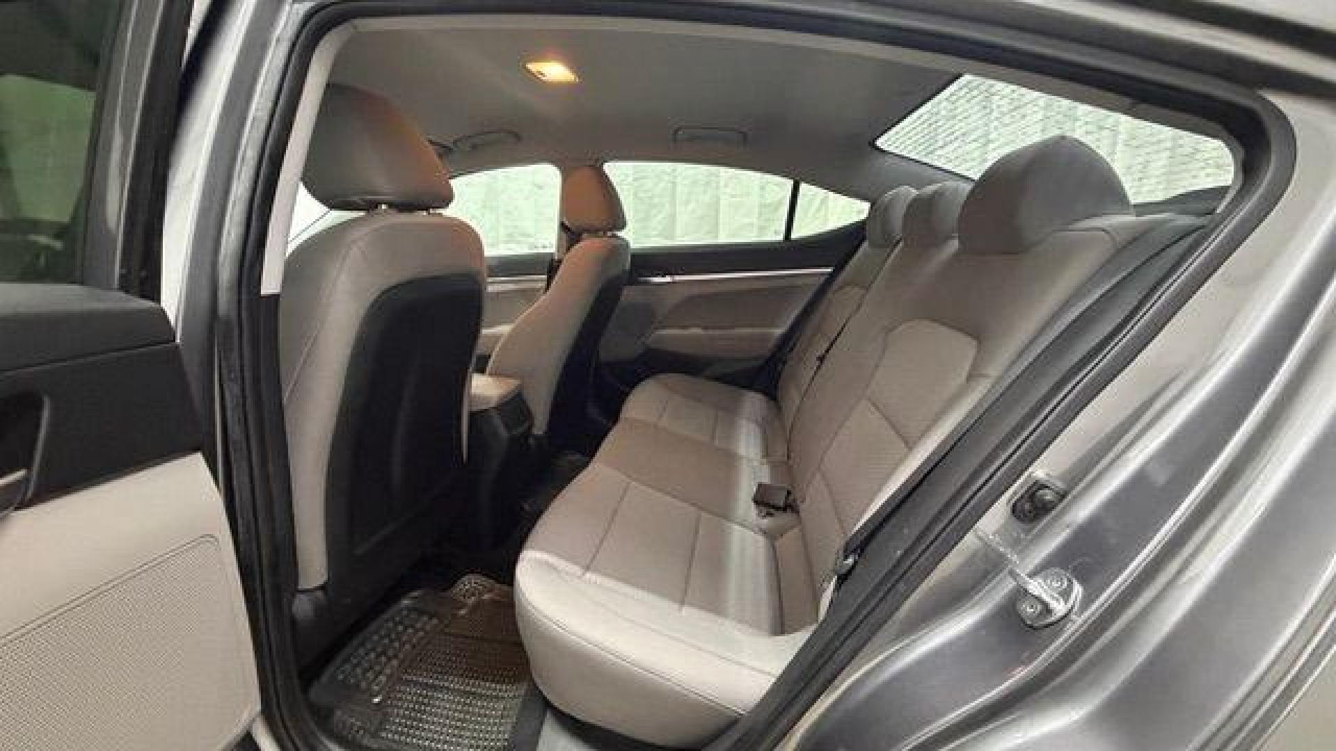 2020 Gray Hyundai Elantra SE (5NPD74LF3LH) with an Nu 2L I-4 DOHC engine, located at 1806 Veterans Memorial Hwy SW, Austell, GA, 30168, (770) 944-9558, 33.817959, -84.606987 - Photo#14