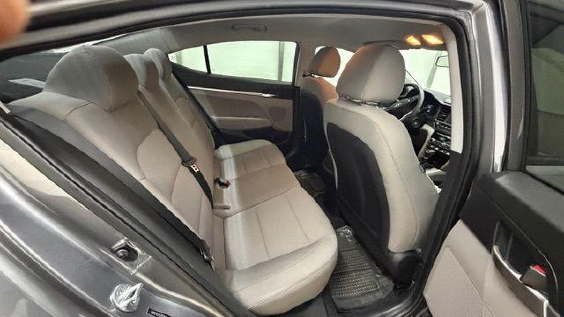 2020 Gray Hyundai Elantra SE (5NPD74LF3LH) with an Nu 2L I-4 DOHC engine, located at 1806 Veterans Memorial Hwy SW, Austell, GA, 30168, (770) 944-9558, 33.817959, -84.606987 - Photo#16