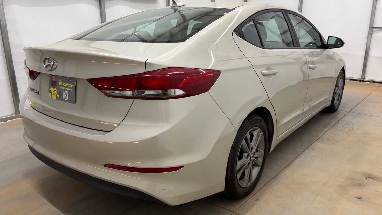 2017 TAN Hyundai Elantra SE (5NPD84LF0HH) with an Nu 2L I-4 DOHC engine, located at 1806 Veterans Memorial Hwy SW, Austell, GA, 30168, (770) 944-9558, 33.817959, -84.606987 - Photo#5