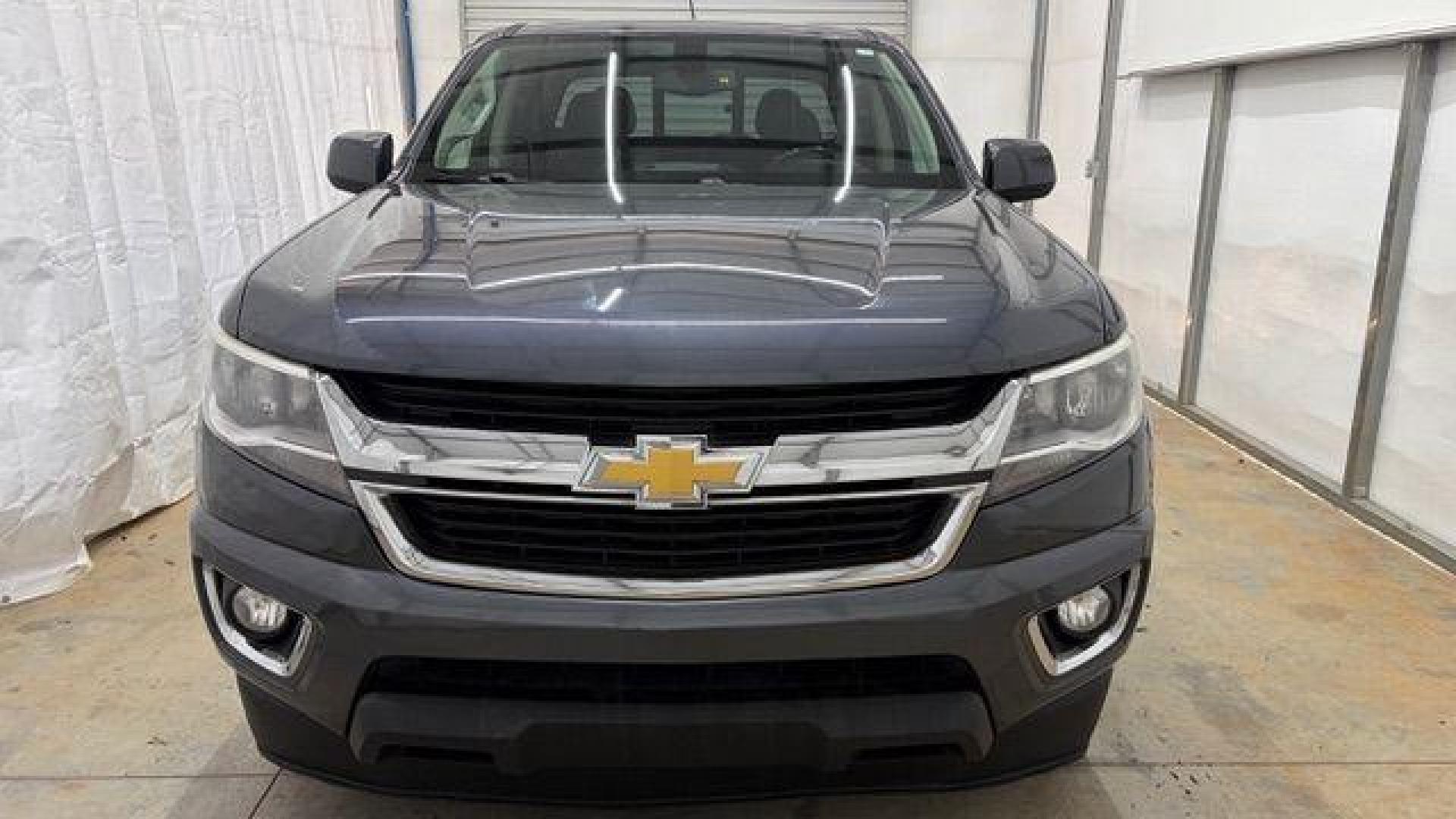 2016 Gray Chevrolet Colorado LT (1GCGSCEA2G1) with an 3.6L V-6 gasoline direct injection engine, located at 1806 Veterans Memorial Hwy SW, Austell, GA, 30168, (770) 944-9558, 33.817959, -84.606987 - Photo#9