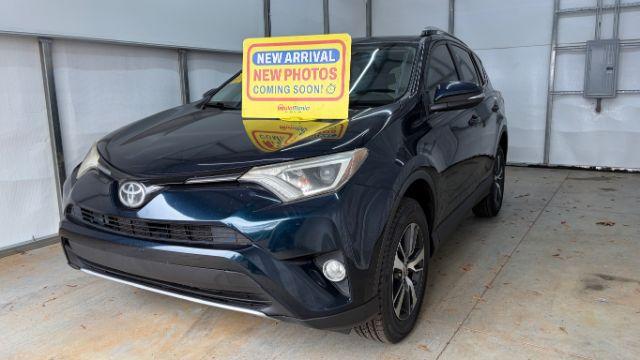 photo of 2017 Toyota RAV4 XLE