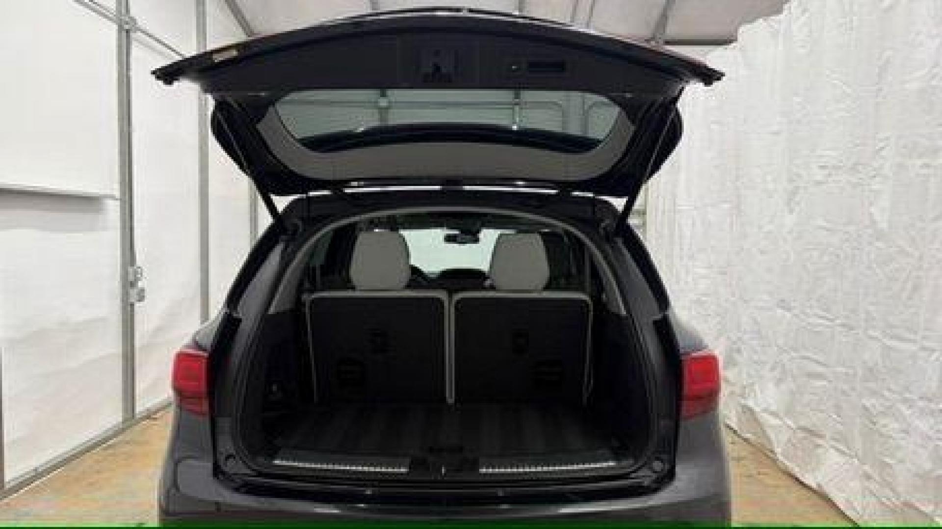 2014 Gray Acura MDX Technology Pkg w/Entertainment Pkg (5FRYD3H67EB) with an 3.5L V-6 gasoline direct injection engine, located at 1806 Veterans Memorial Hwy SW, Austell, GA, 30168, (770) 944-9558, 33.817959, -84.606987 - Photo#5