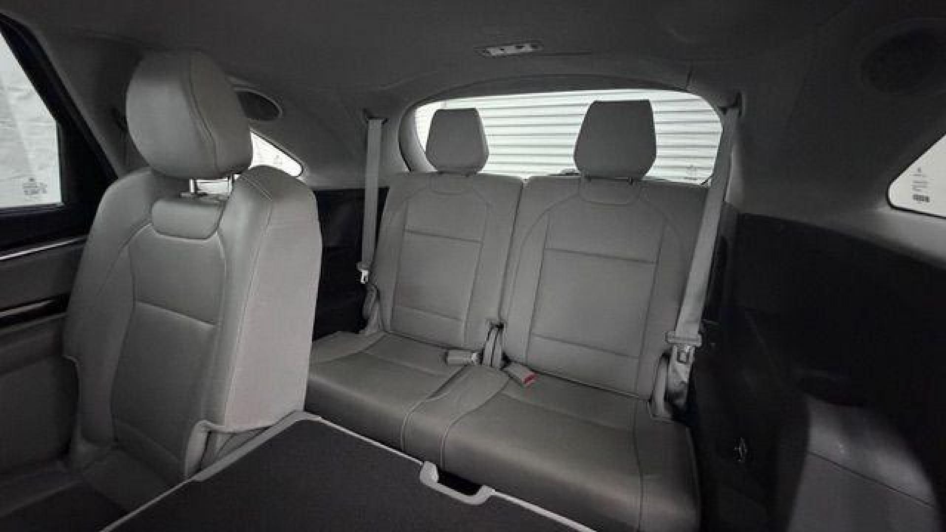 2014 Gray Acura MDX Technology Pkg w/Entertainment Pkg (5FRYD3H67EB) with an 3.5L V-6 gasoline direct injection engine, located at 1806 Veterans Memorial Hwy SW, Austell, GA, 30168, (770) 944-9558, 33.817959, -84.606987 - Photo#17