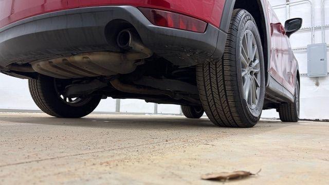 2017 Red Mazda CX-5 Touring (JM3KFBCL5H0) with an SKYACTIV-G 2.5L I-4 gasoline direct injection engine, located at 1806 Veterans Memorial Hwy SW, Austell, GA, 30168, (770) 944-9558, 33.817959, -84.606987 - Photo#22