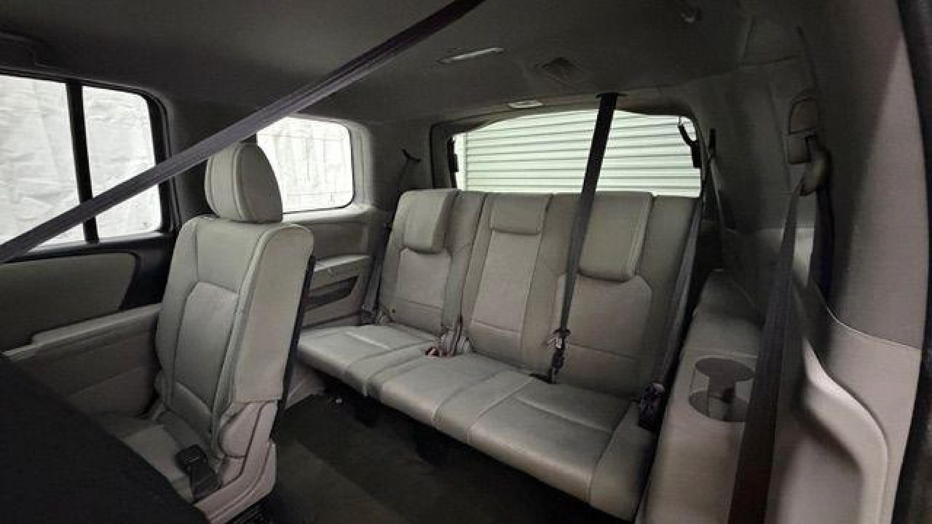 2015 Gray Honda Pilot LX (5FNYF3H28FB) with an 3.5L V-6 i-VTEC VCM variable valve control engine, located at 1806 Veterans Memorial Hwy SW, Austell, GA, 30168, (770) 944-9558, 33.817959, -84.606987- Photo#15