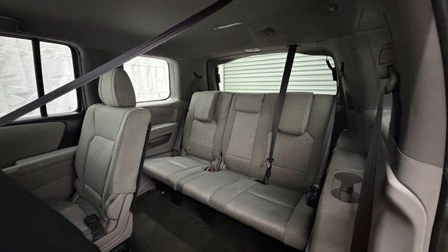 2015 Gray Honda Pilot LX (5FNYF3H28FB) with an 3.5L V-6 i-VTEC VCM variable valve control engine, located at 1806 Veterans Memorial Hwy SW, Austell, GA, 30168, (770) 944-9558, 33.817959, -84.606987 - Photo#15