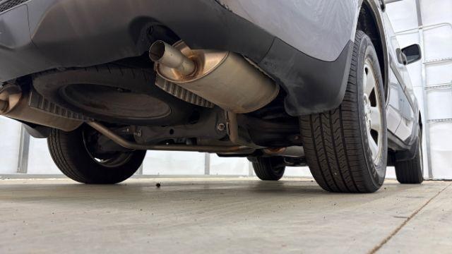 2015 Gray Honda Pilot LX (5FNYF3H28FB) with an 3.5L V-6 i-VTEC VCM variable valve control engine, located at 1806 Veterans Memorial Hwy SW, Austell, GA, 30168, (770) 944-9558, 33.817959, -84.606987 - Photo#23