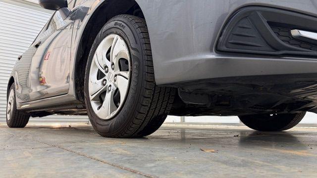 2013 Gray Honda Civic LX (19XFB2F52DE) with an 1.8L I-4 i-VTEC variable valve control engine, located at 1806 Veterans Memorial Hwy SW, Austell, GA, 30168, (770) 944-9558, 33.817959, -84.606987 - Photo#18