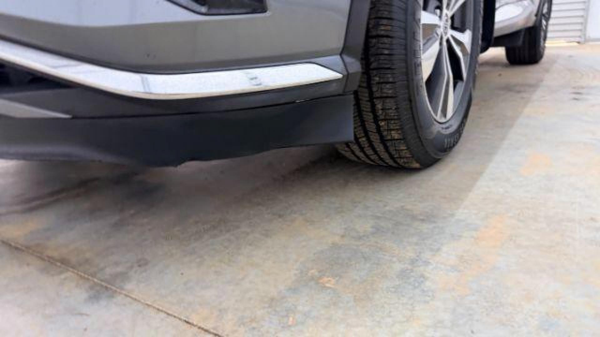 2019 Gray Nissan Murano SV (5N1AZ2MS1KN) with an 3.5L V-6 DOHC engine, located at 1806 Veterans Memorial Hwy SW, Austell, GA, 30168, (770) 944-9558, 33.817959, -84.606987 - Photo#22