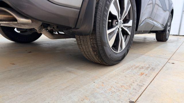 2019 Gray Nissan Murano SV (5N1AZ2MS1KN) with an 3.5L V-6 DOHC engine, located at 1806 Veterans Memorial Hwy SW, Austell, GA, 30168, (770) 944-9558, 33.817959, -84.606987 - Photo#25