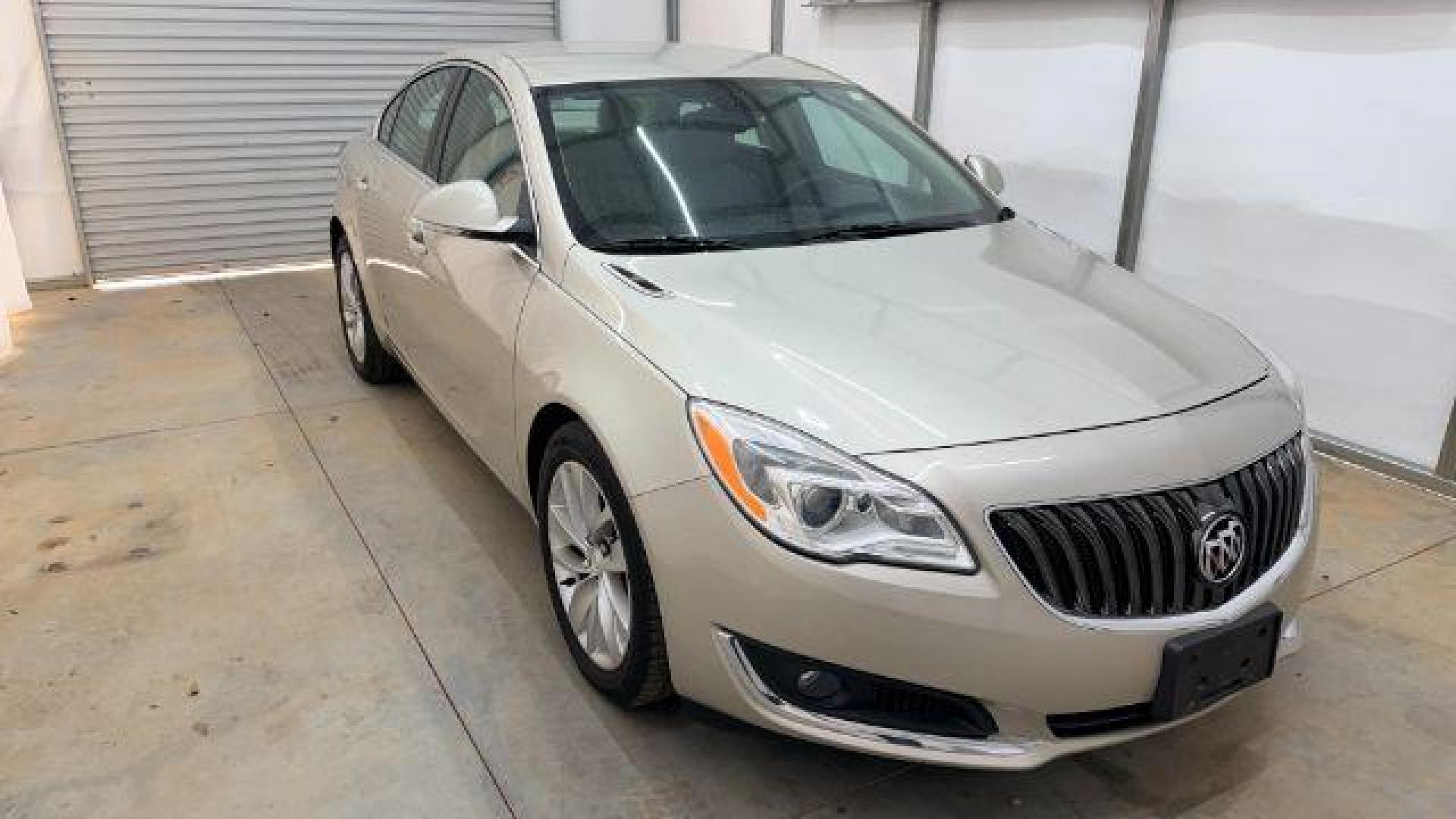 2016 White Buick Regal Turbo (2G4GK5EX3G9) with an 2L I-4 gasoline direct injection engine, located at 1806 Veterans Memorial Hwy SW, Austell, GA, 30168, (770) 944-9558, 33.817959, -84.606987 - Photo#8