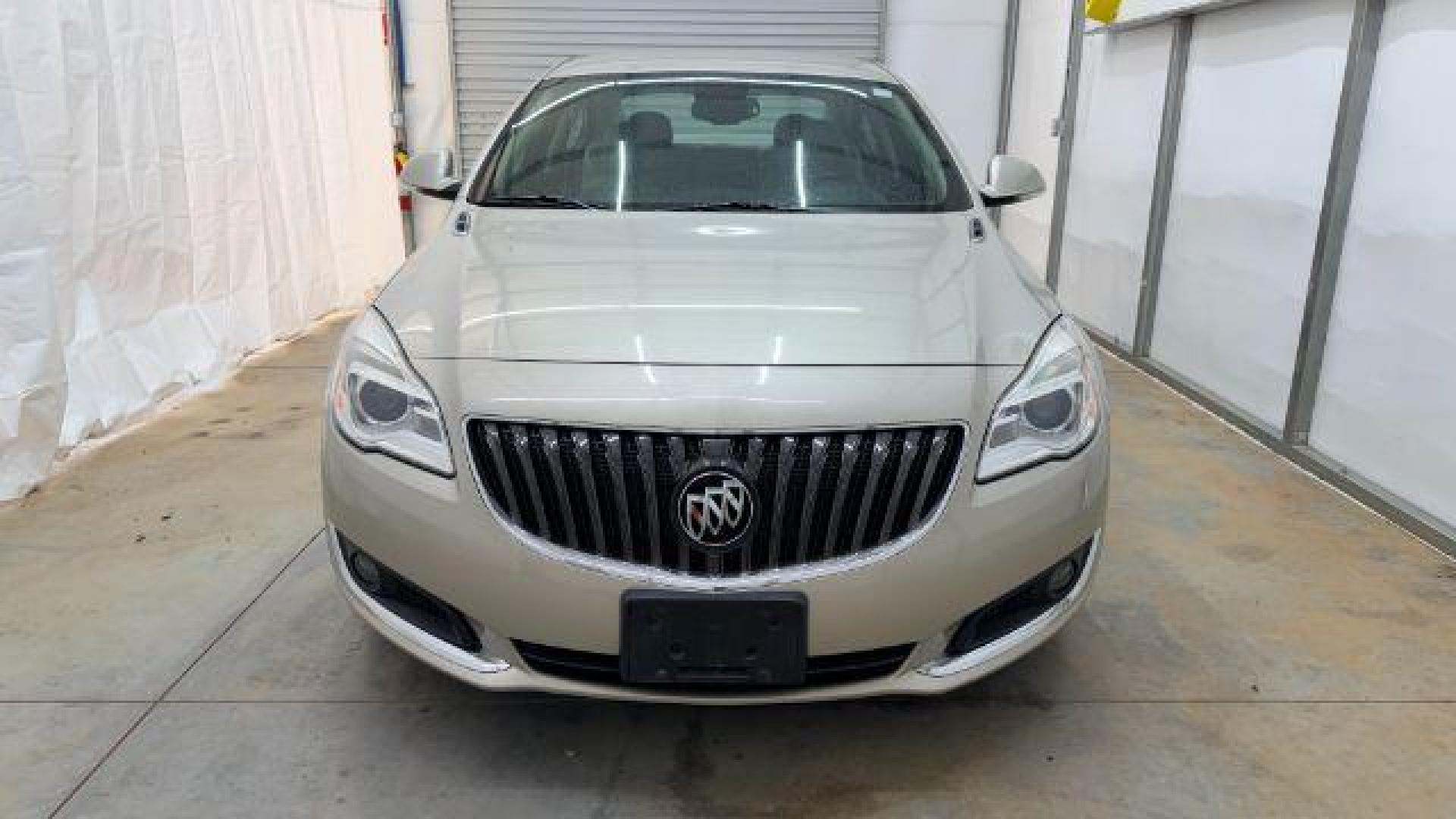 2016 White Buick Regal Turbo (2G4GK5EX3G9) with an 2L I-4 gasoline direct injection engine, located at 1806 Veterans Memorial Hwy SW, Austell, GA, 30168, (770) 944-9558, 33.817959, -84.606987 - Photo#9