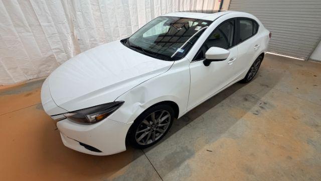 2018 White Mazda Mazda3 Grand Touring (3MZBN1W38JM) with an SKYACTIV-G 2.5L I-4 gasoline direct injection engine, located at 1806 Veterans Memorial Hwy SW, Austell, GA, 30168, (770) 944-9558, 33.817959, -84.606987 - Photo#1