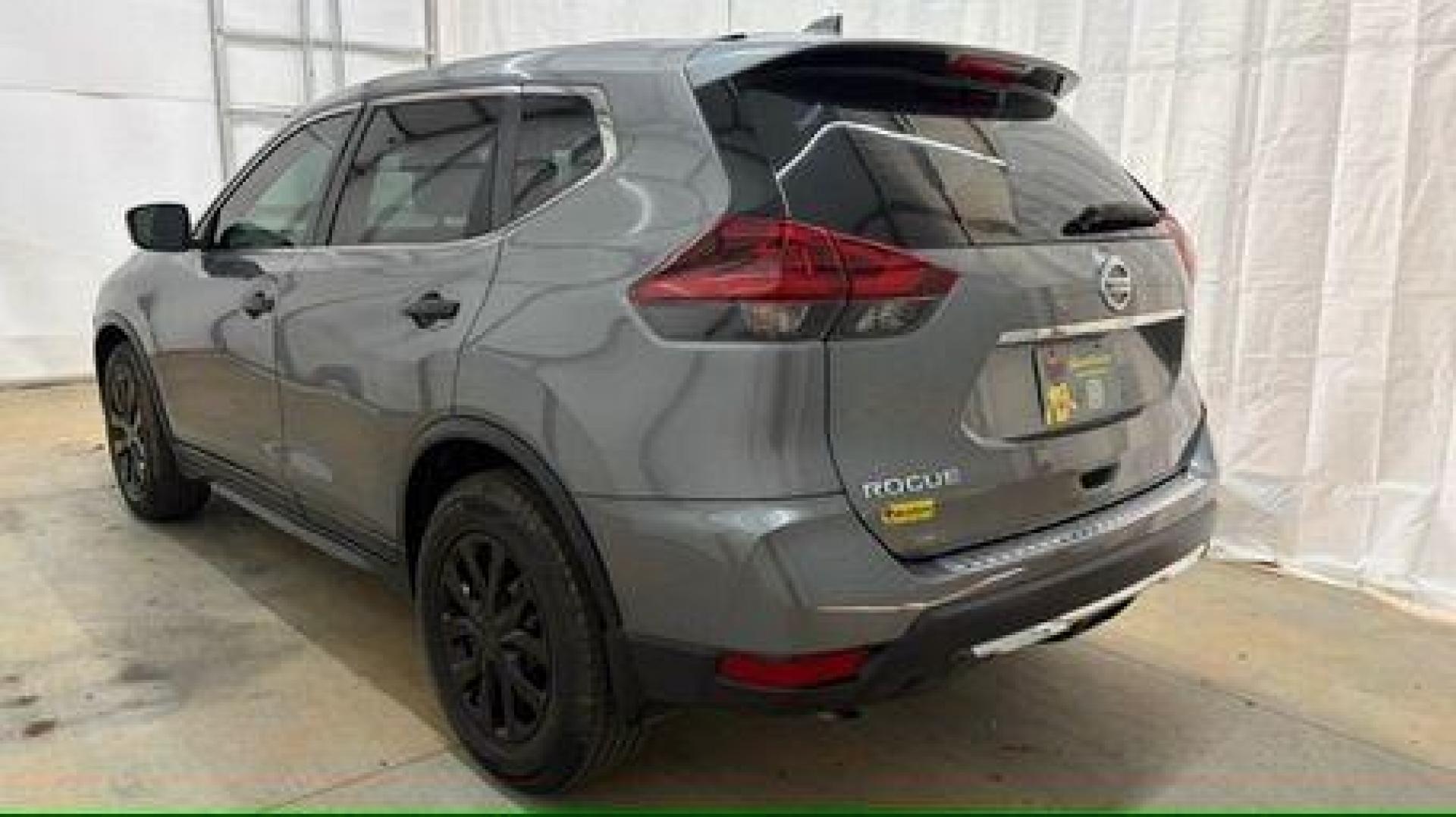 2018 Gray Nissan Rogue S (5N1AT2MT8JC) with an 2.5L I-4 DOHC engine, located at 1806 Veterans Memorial Hwy SW, Austell, GA, 30168, (770) 944-9558, 33.817959, -84.606987- Photo#3