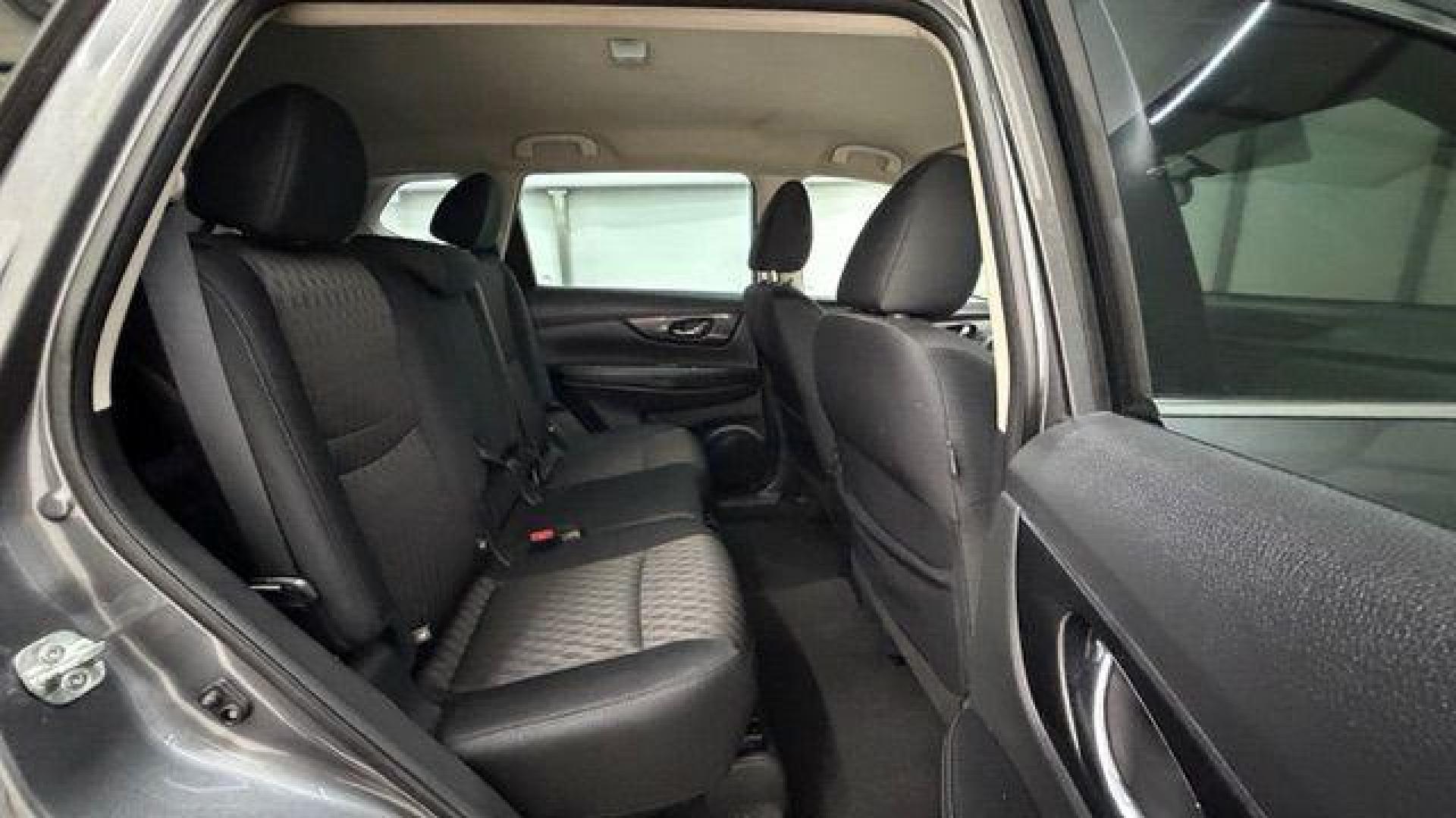 2018 Gray Nissan Rogue S (5N1AT2MT8JC) with an 2.5L I-4 DOHC engine, located at 1806 Veterans Memorial Hwy SW, Austell, GA, 30168, (770) 944-9558, 33.817959, -84.606987- Photo#17
