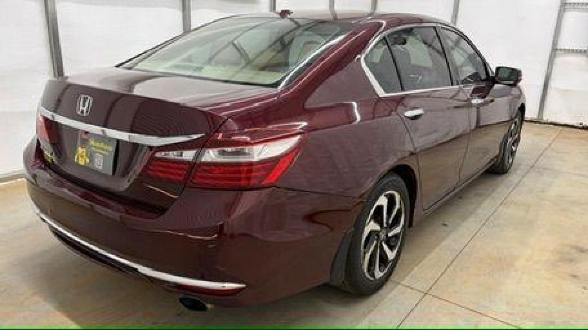 2017 Burgundy Honda Accord EX-L (1HGCR2F84HA) with an 2.4L I-4 gasoline direct injection engine, located at 1806 Veterans Memorial Hwy SW, Austell, GA, 30168, (770) 944-9558, 33.817959, -84.606987 - Photo#5