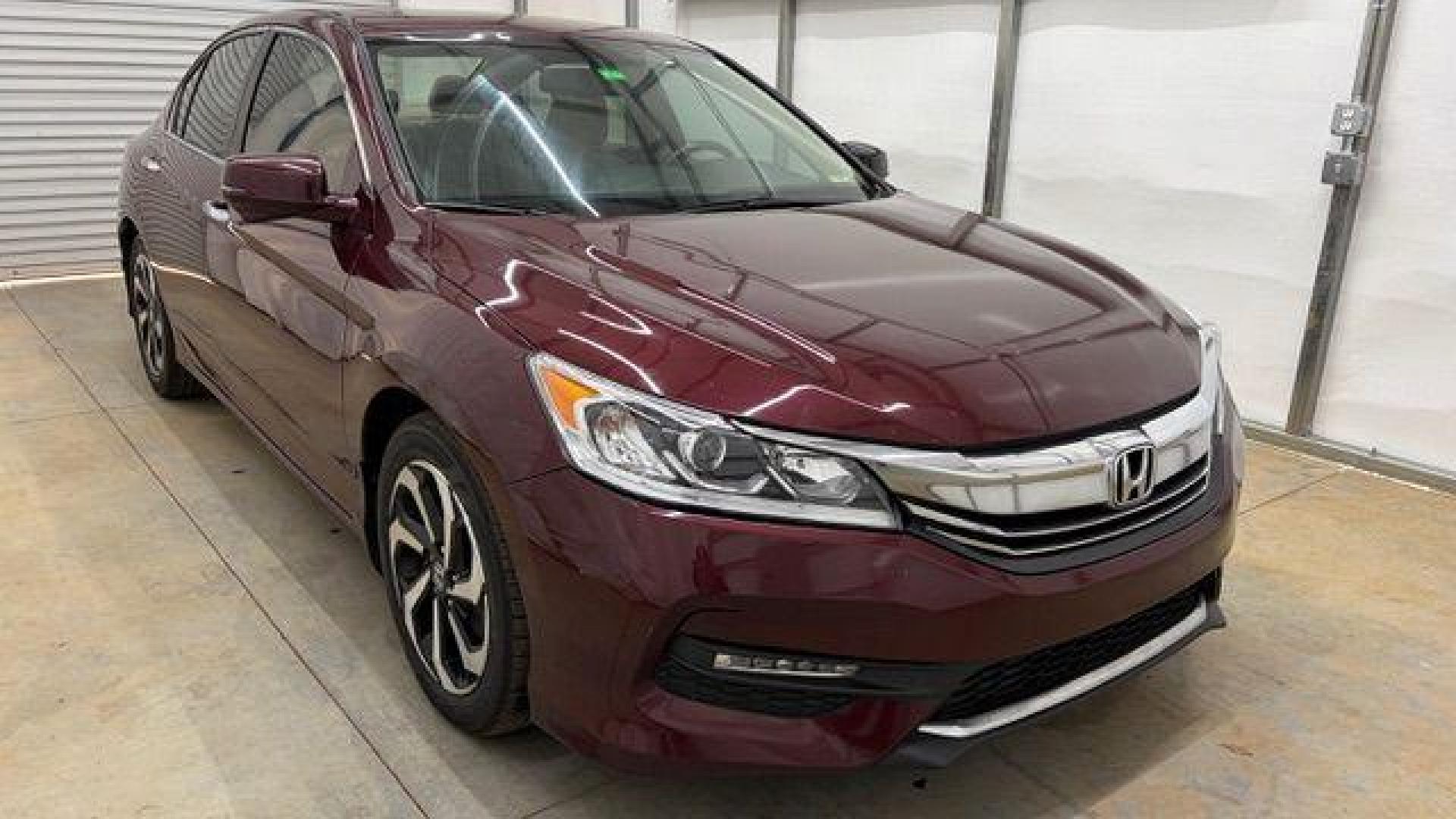 2017 Burgundy Honda Accord EX-L (1HGCR2F84HA) with an 2.4L I-4 gasoline direct injection engine, located at 1806 Veterans Memorial Hwy SW, Austell, GA, 30168, (770) 944-9558, 33.817959, -84.606987 - Photo#8